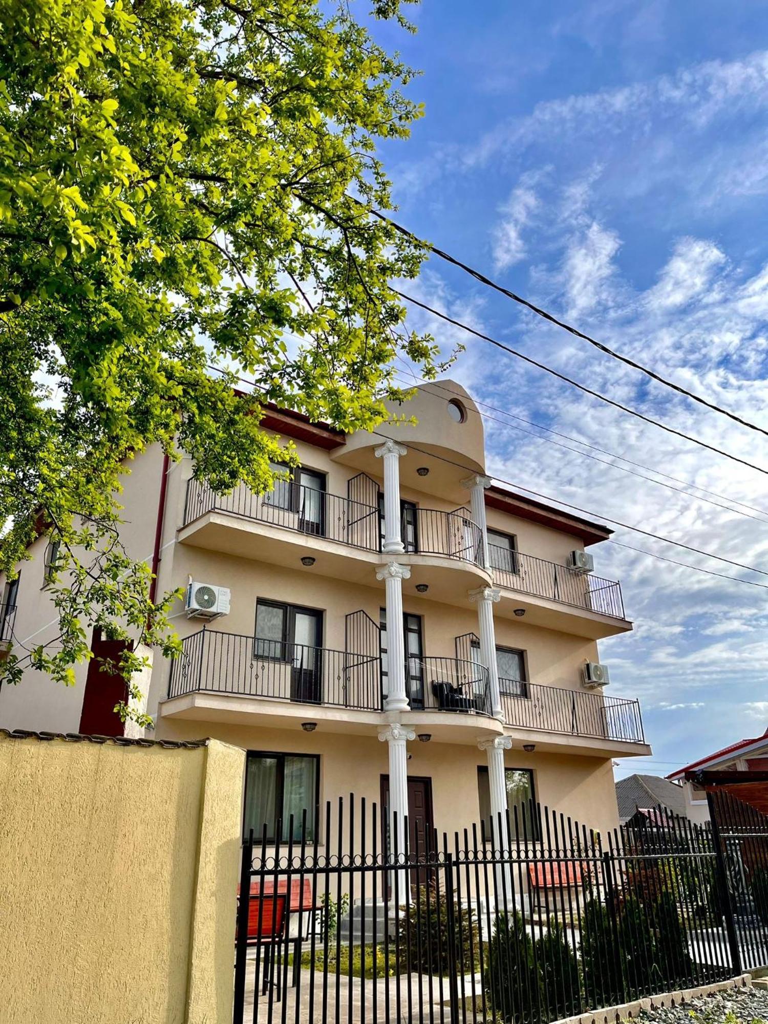Vila Macris เอโฟริเอนอร์ด ภายนอก รูปภาพ